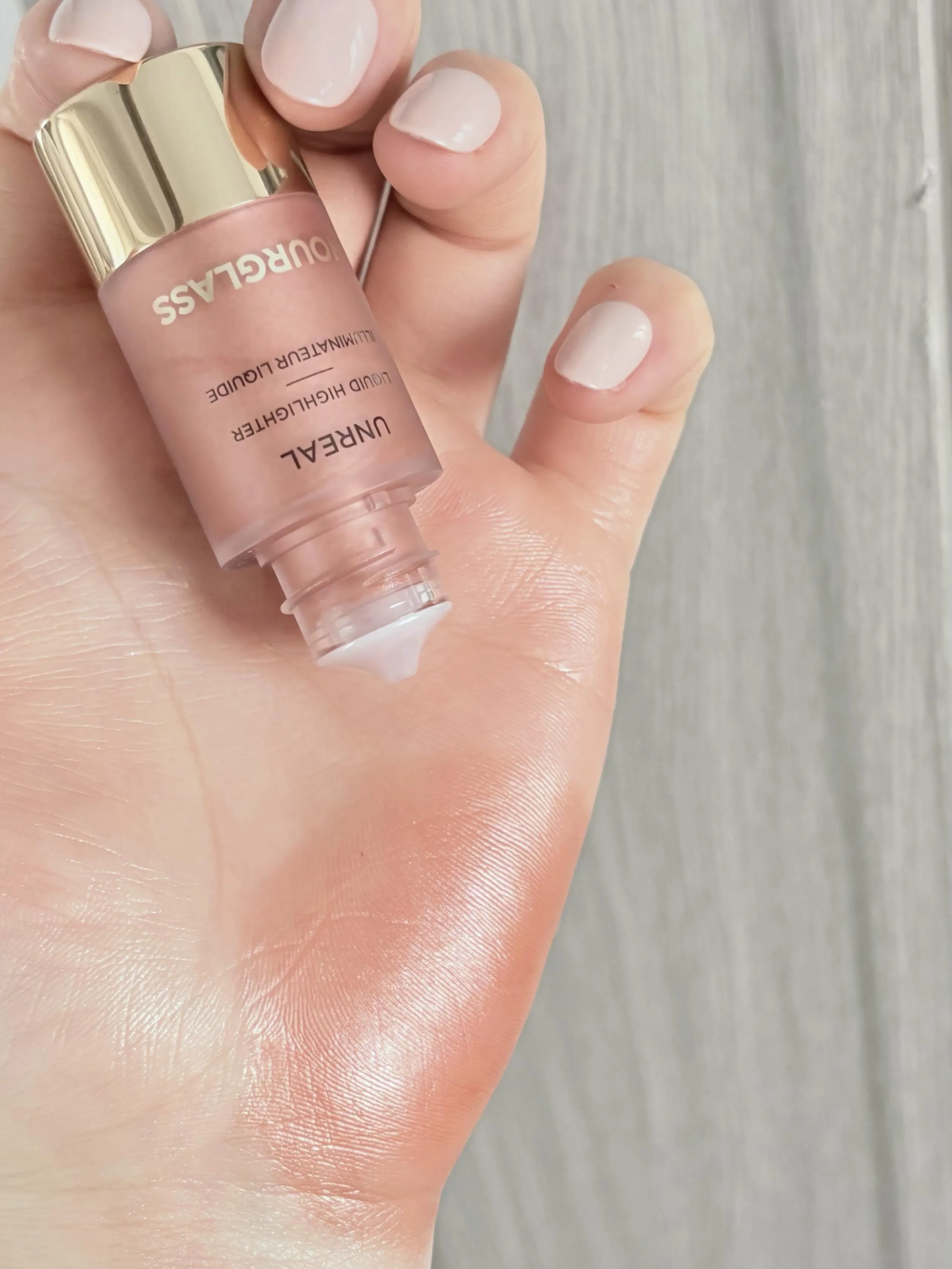 八折 Hourglass 打亮液