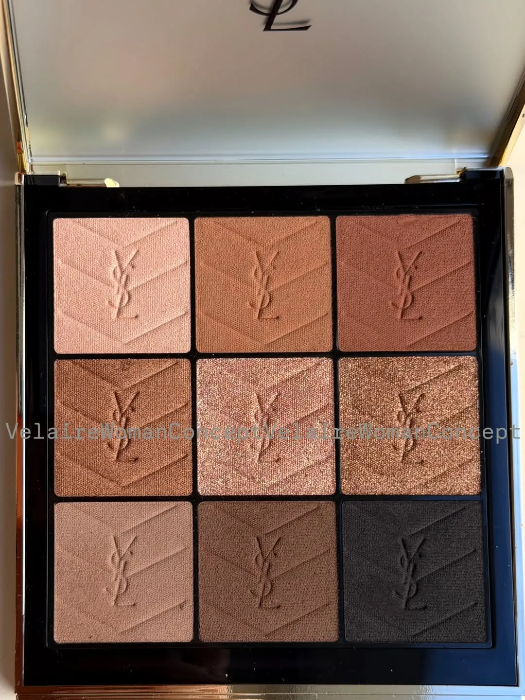八折 YSL 高訂時尚九色眼影盤