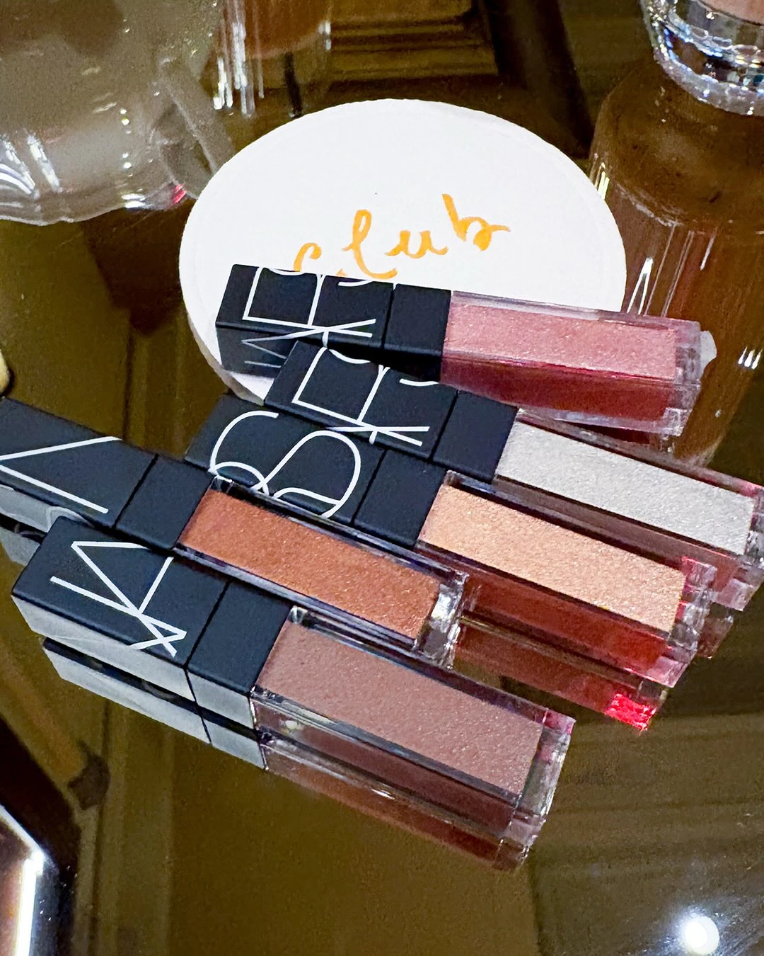 NARS 奢燦星河眼影蜜