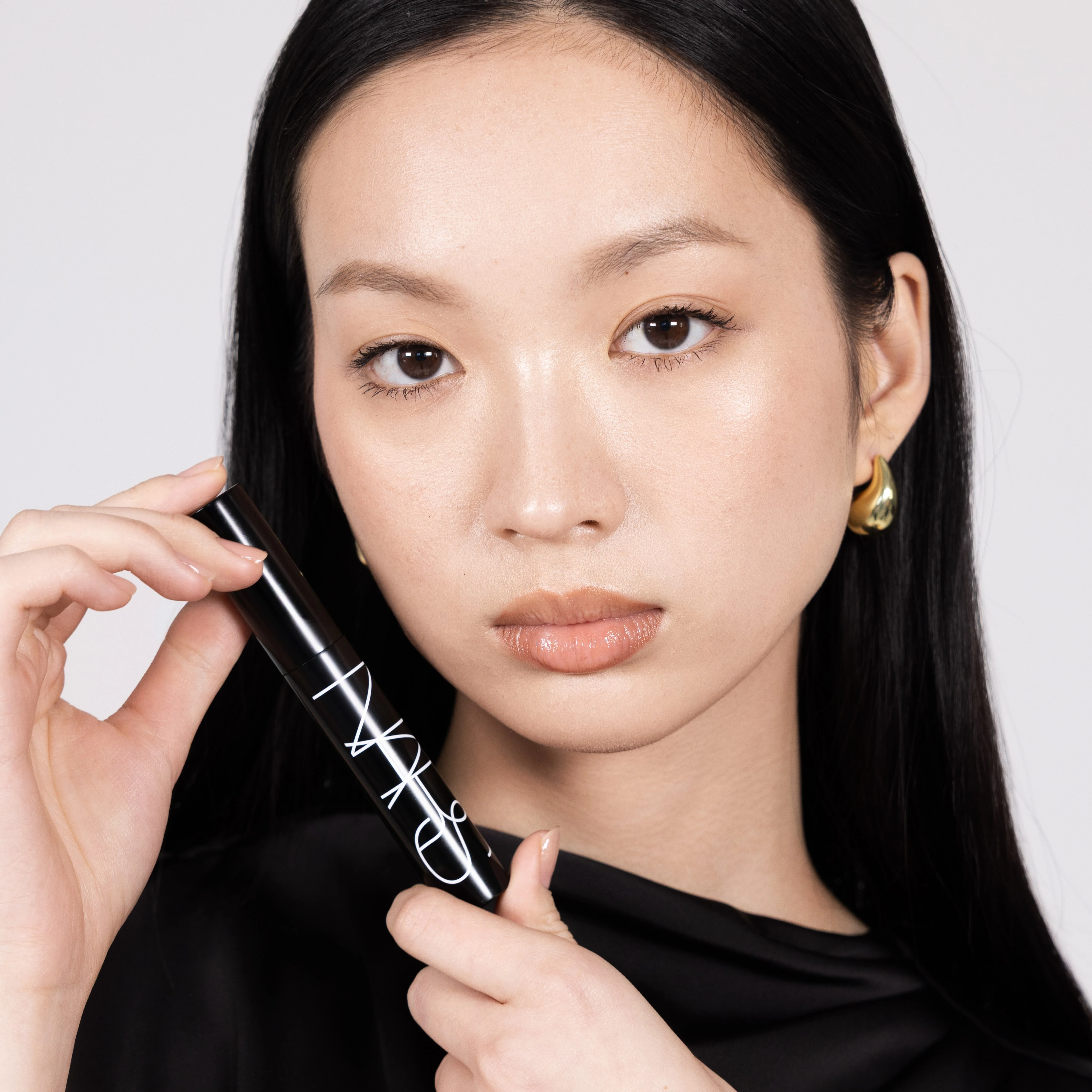 NARS 濃密叛逆睫毛膏