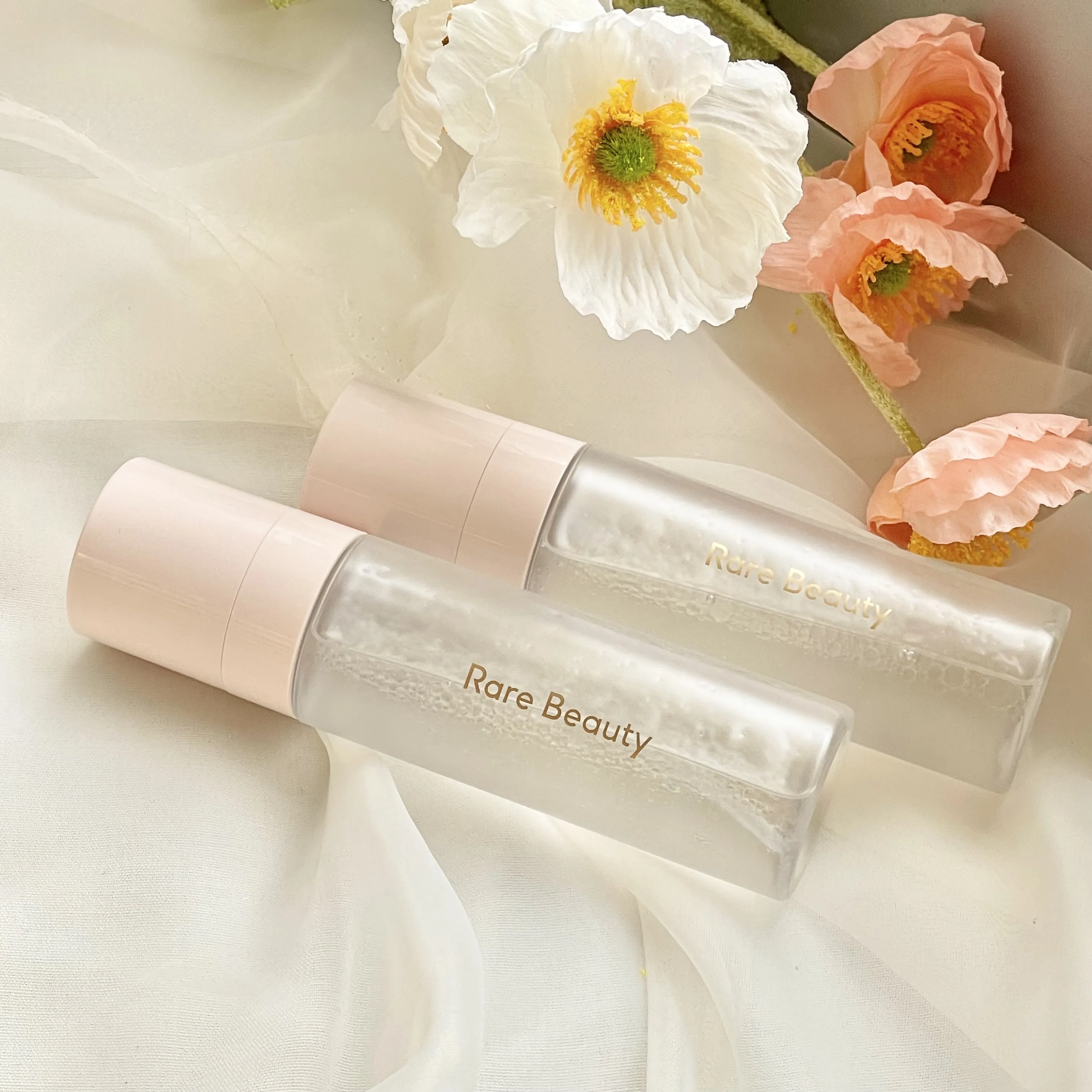  Rare Beauty 定妝噴霧