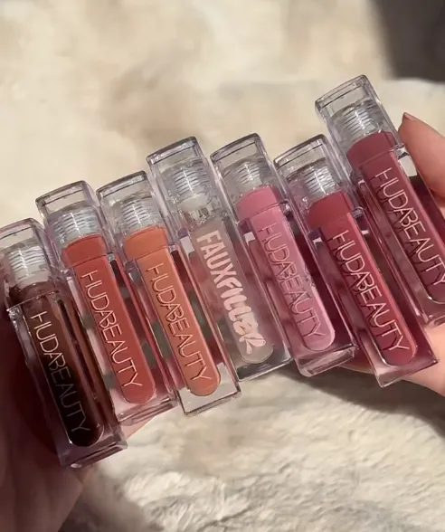  HUDA BEAUTY 唇蜜