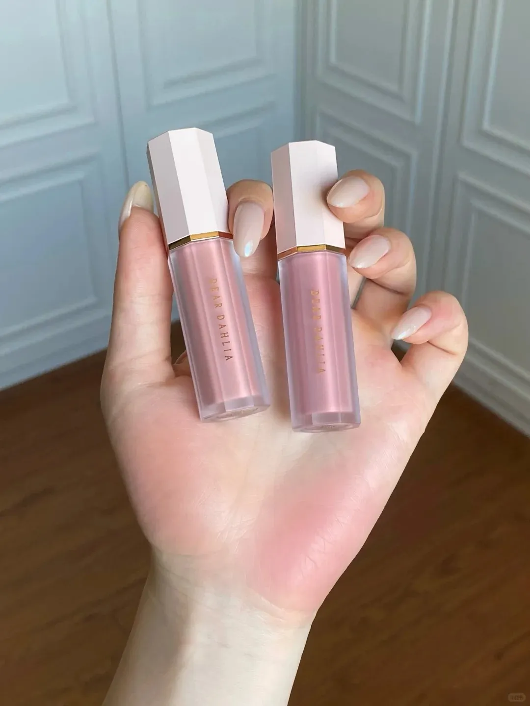 韓國 DEAR DAHLIA 花瓣液體腮紅