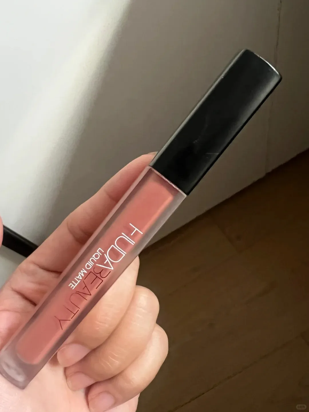 八折 HUDA BEAUTY 霧面唇釉