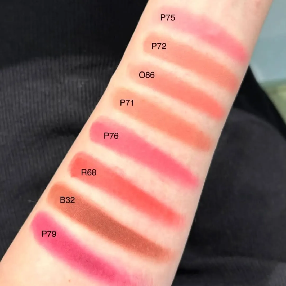 八折 Prada 柔霧腮紅