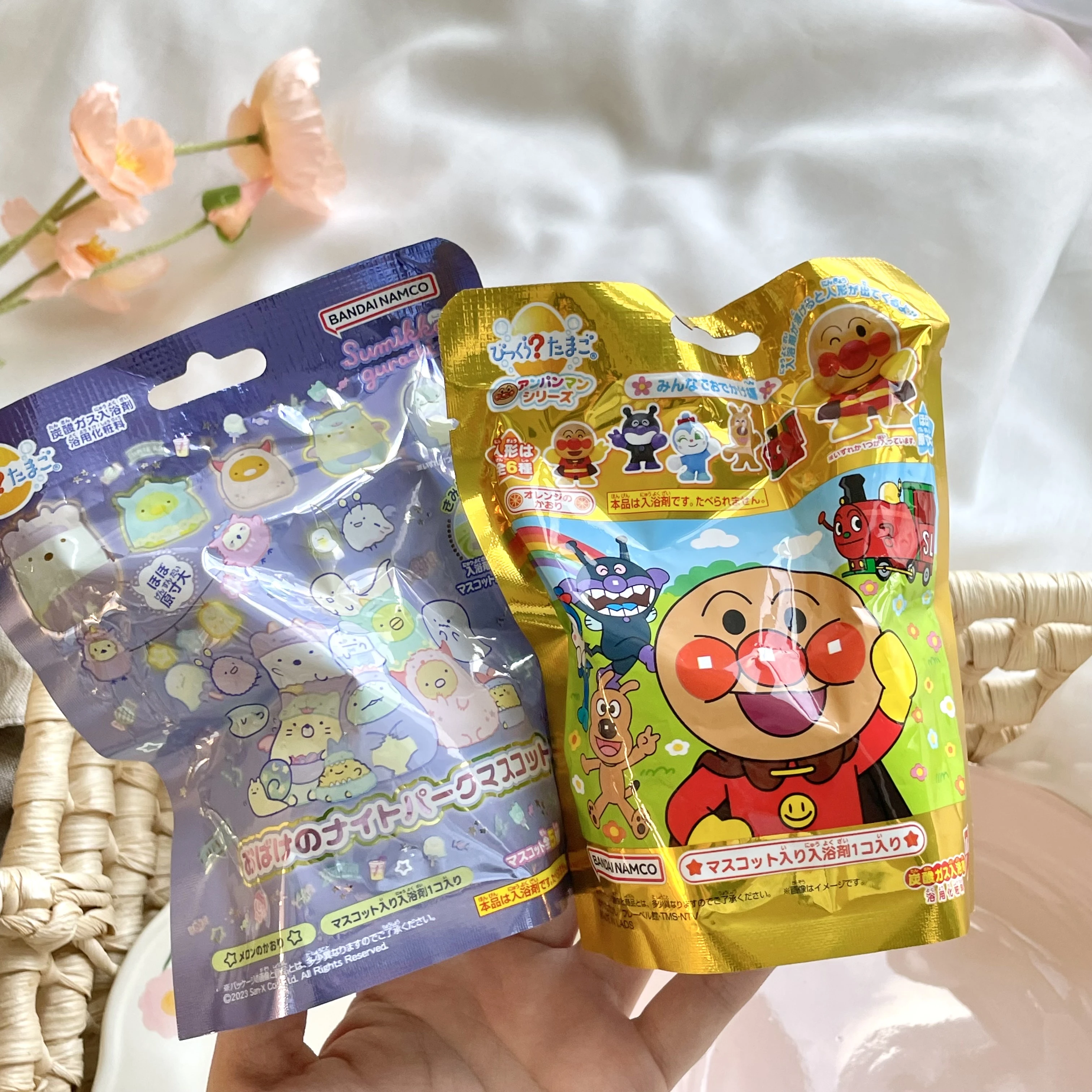 日本 泡澡球 三麗鷗 蠟筆小新 迪士尼 海賊王 麵包超人 角落生物