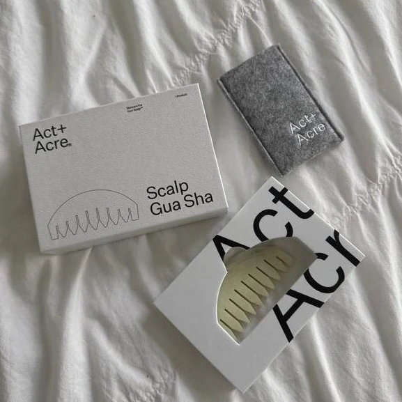 Act+Acre 頭皮刮痧按摩板
