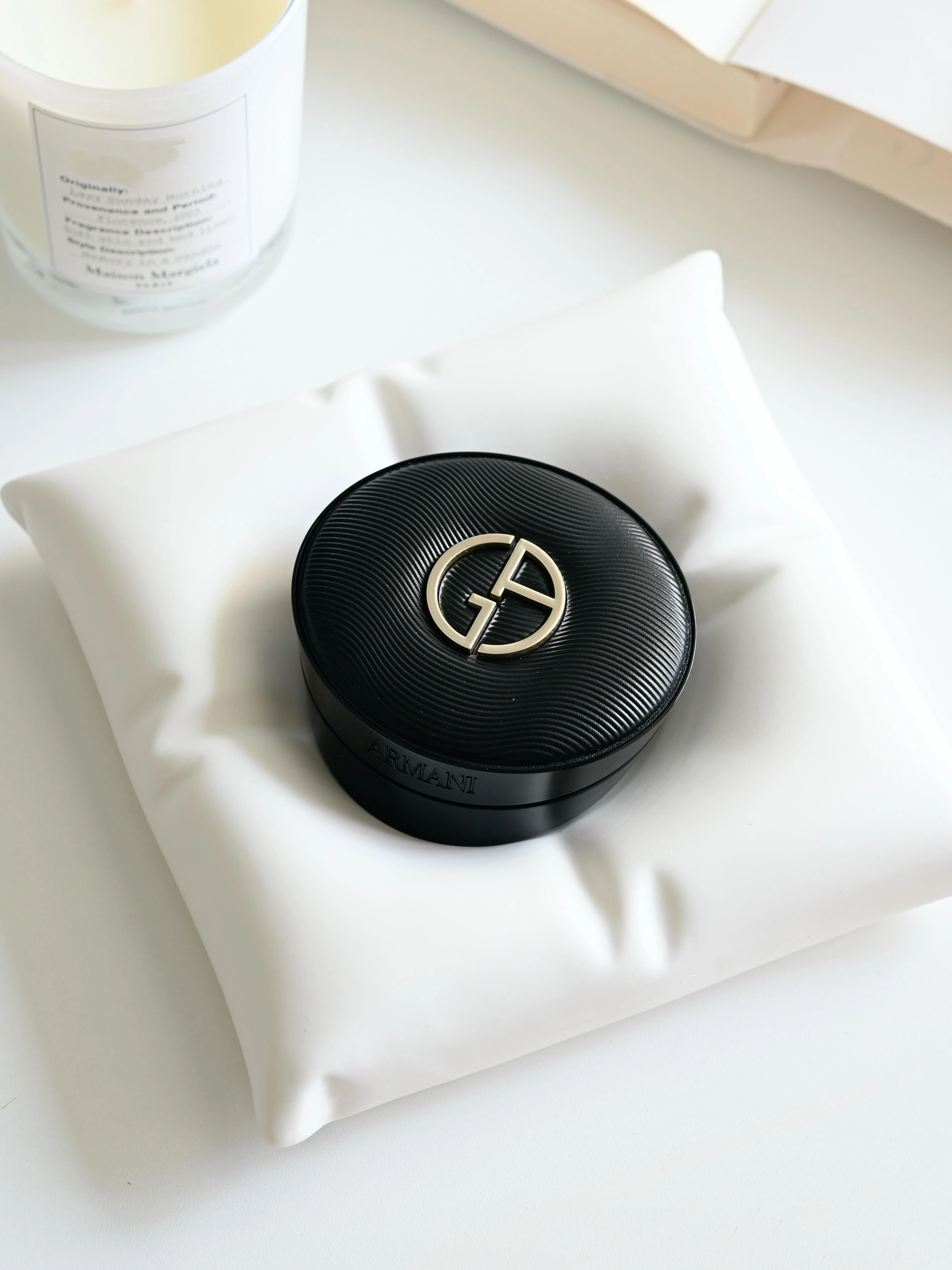 GIORGIO ARMANI 訂製奢潤緞光氣墊粉餅