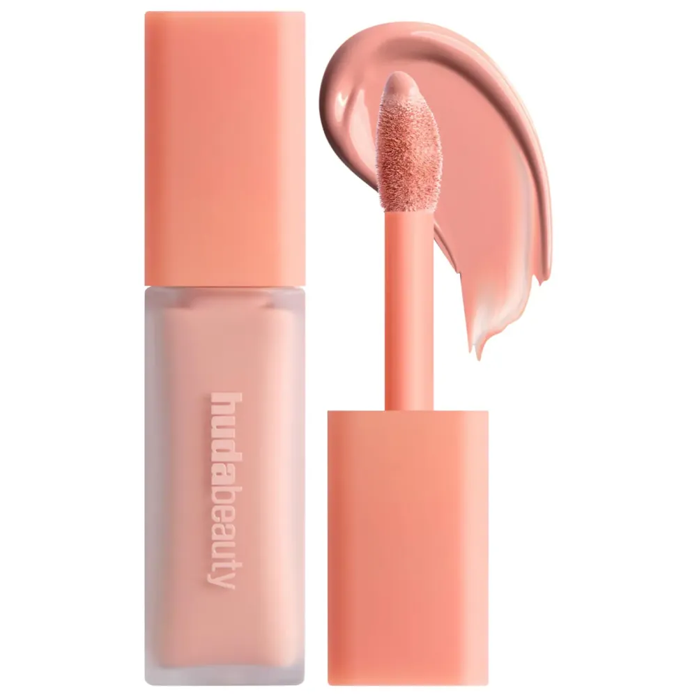 HUDA BEAUTY 遮瑕膏