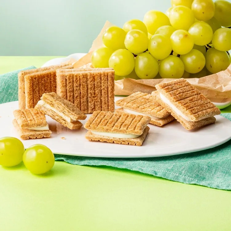 日本 砂糖樹 麝香葡萄夾心餅 夏季限定