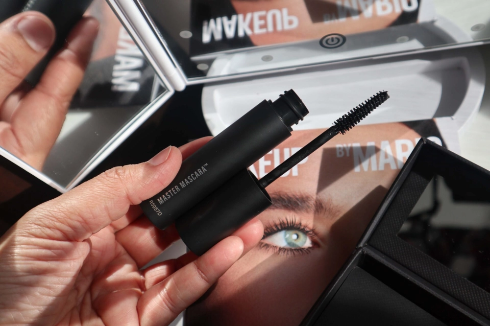 MAKEUP BY MARIO 睫毛膏