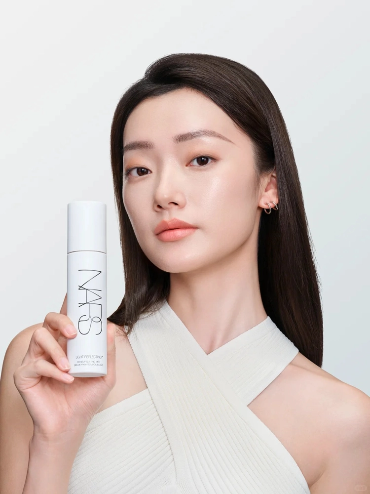 NARS 裸光超持久亮顏定妝噴霧