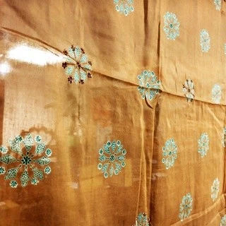 印度繡花桌布 桌巾 掛布 墊布 (含四角綴飾) 橘/黃