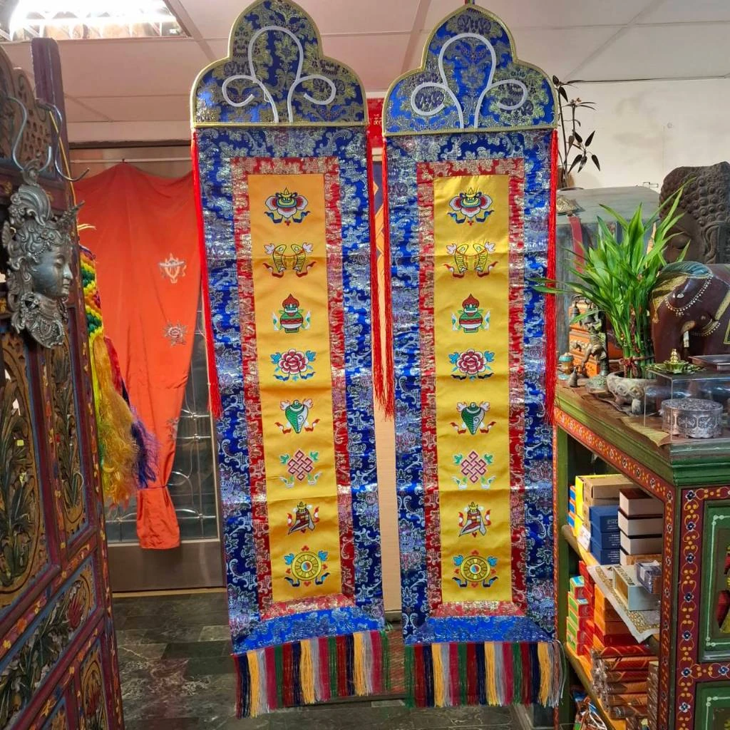 西藏【藏式八寶吉祥豎幡~對聯錦繡飾一對】莊嚴佛堂壇城寺廟西藏藏飾~莊嚴華美