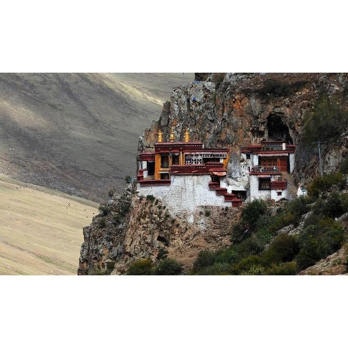 西藏 拉薩千年修行地~寧瑪派 札耶巴108修行洞寺古藏香 精裝版