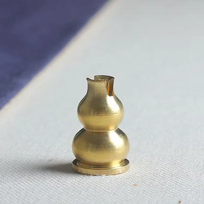 【札西德樂吉祥葫蘆小香插 (適用臥香盤香)】