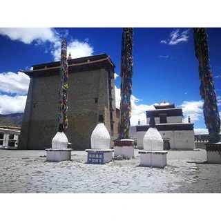 西藏【桑耶寺】 財運寶瓶 蓮師財神 財續母(寶源度母.增祿天母)寧瑪派祖庭 福運財富能量聚集 有緣者可請