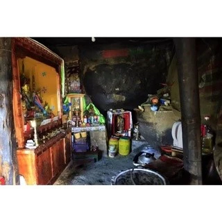 西藏【桑耶青浦修行地】桑耶青浦紅岩洞聖地香粉 蓮師閉關聖洞 不可思議的殊勝聖地香粉