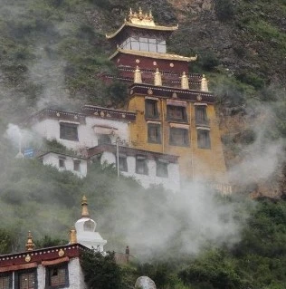 西藏拉薩千年修行地~寧瑪派 札耶巴寺 藏塔香 ~幽靜~天然~淳淨~舒緩
