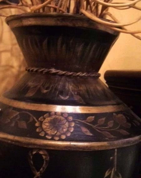 彩繪描金雙耳鍛鐵手繪花器