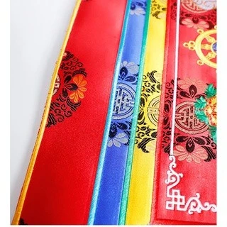 西藏【八吉祥錦緞法器長型墊布】 法器墊/鈴杵墊/經書墊/曼達墊/佛像墊 (大中型長藏墊布)
