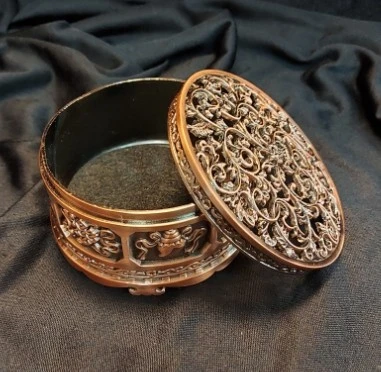 西藏【萬壽藤香爐(八吉祥萬壽藤蓋雅致香爐銅合金)】--窩客幫-分身行銷