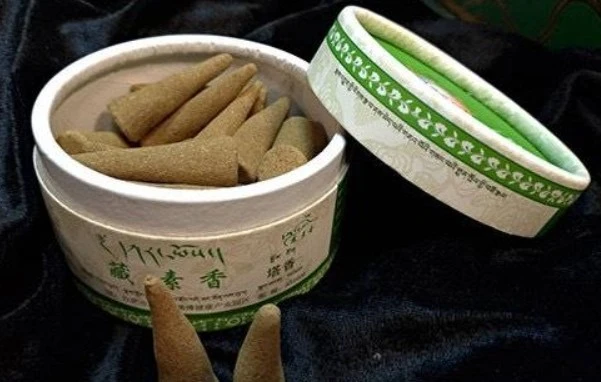 【西藏楚布寺藏素香】 <綠度母安神淨化助眠塔香>