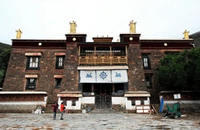 西藏【敏珠林寺】一級藏香(五智圓滿集聚)豐富資量集聚香 (黃咖啡色盒裝)