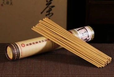 西藏【敏珠林寺】敏珠林寺特級藏香(蓮師集聚香)特級寺院珍藏藏香(古黃筒裝)