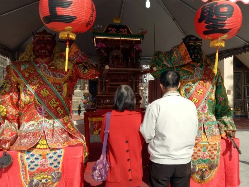 鑽轎腳祈福迎新春