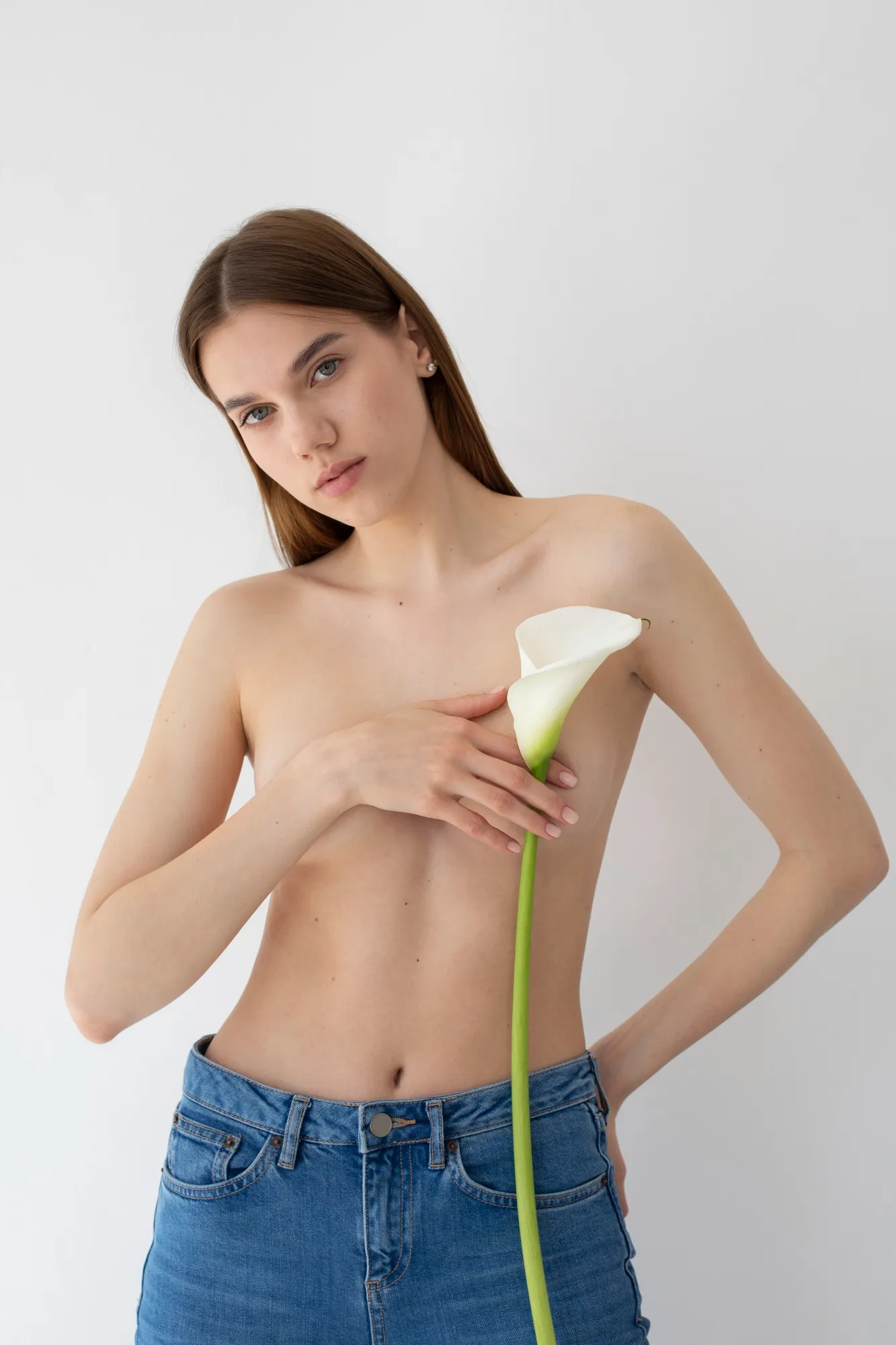 女仕胸部淨毛