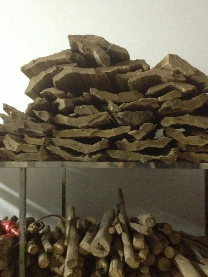 人工沉板材.圓棍與車製圓珠.