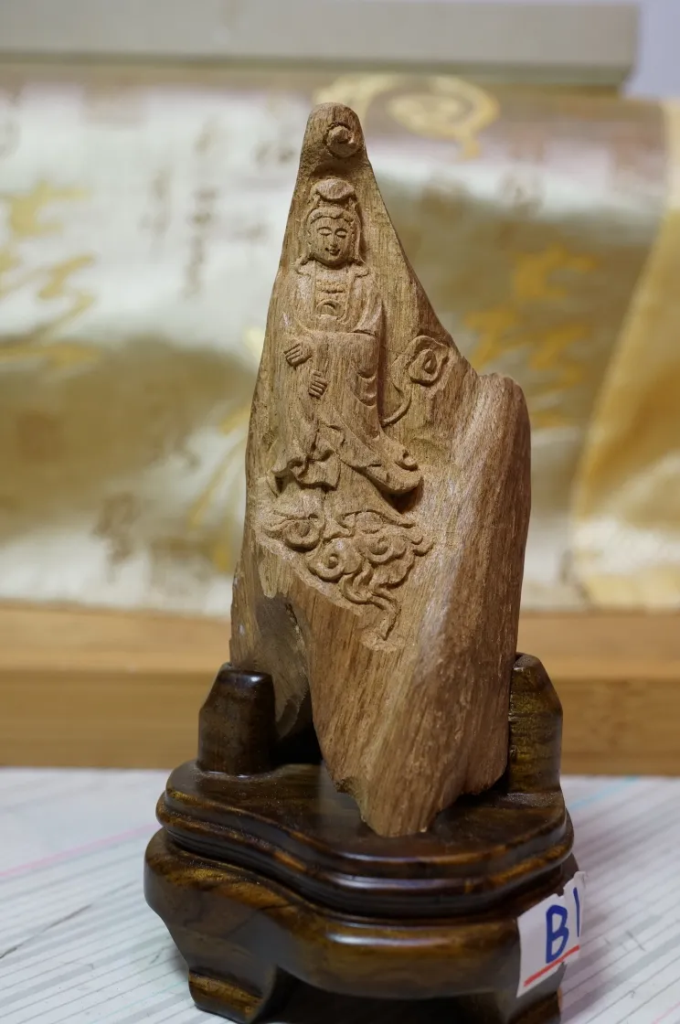 觀世音菩薩印尼沉香