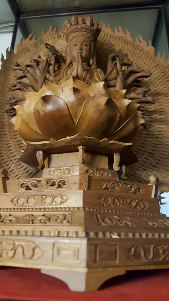 千手千眼觀世音菩薩(座)