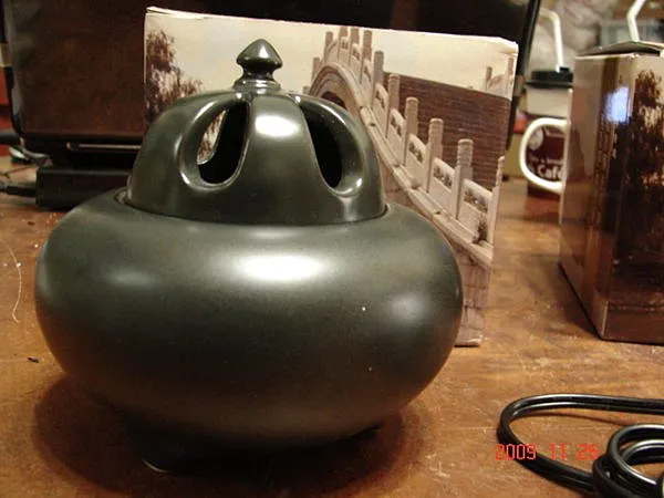 仿汝窯品香電子爐- 青瓷.黑晶色110V.220V