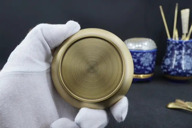 銅金蓮蓋平底香爐