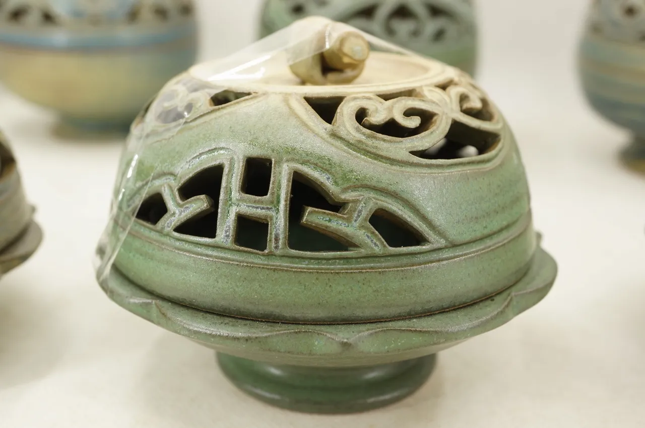 張永昌臥精雕爐