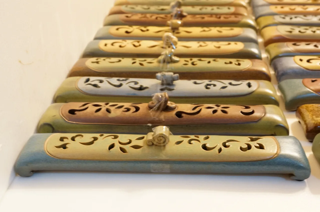 名家張永昌臥香爐