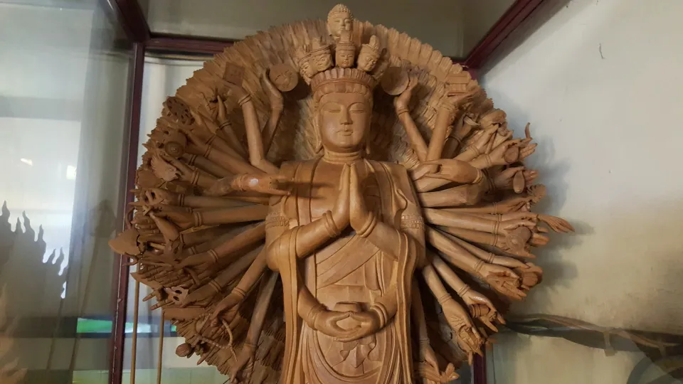 千手千眼觀世音菩薩