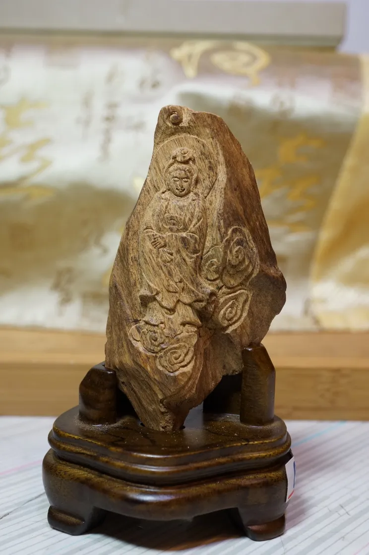 觀世音菩薩印尼沉香