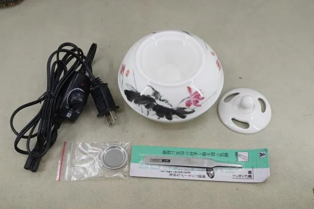 荷花電子薰香爐110V