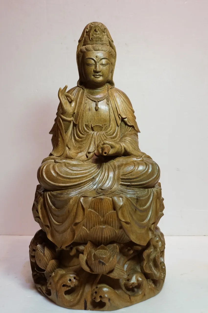 南海觀世音菩薩-西馬沉香