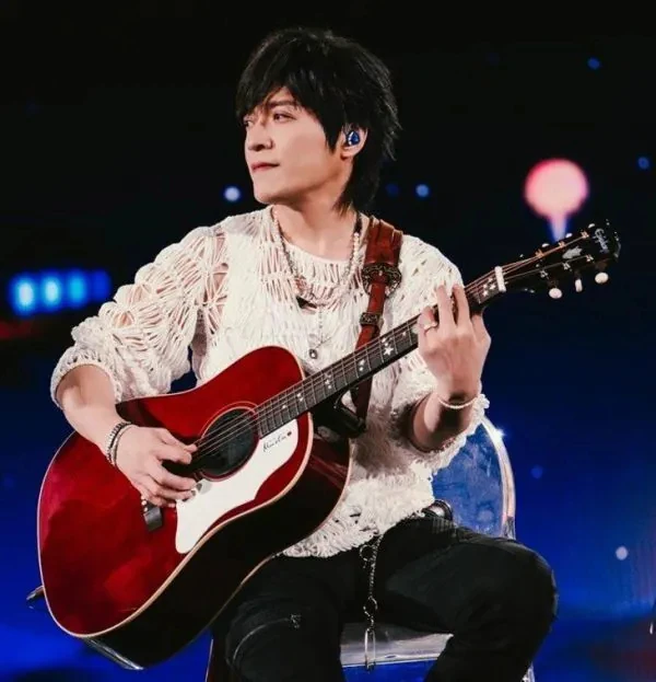 Epiphone Inspired by Gibson Custom MAYDAY MONSTER 1960 J-45 Wine Red 【五月天怪獸聯名吉他】