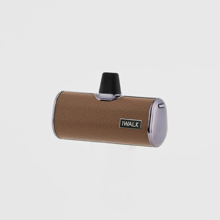 【iWALK】 皮革版口袋行動電源