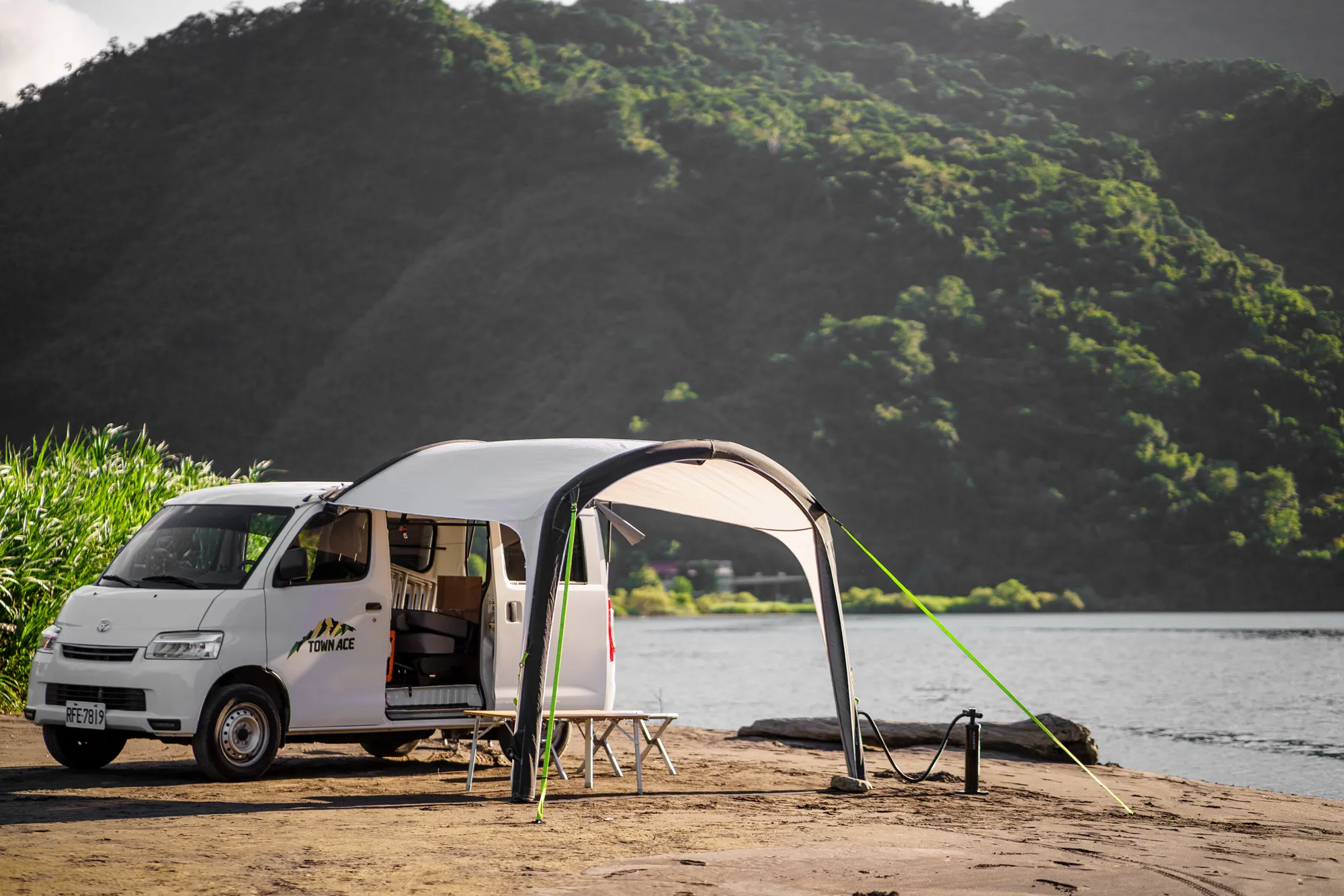 DOMETIC SUNSHINE AIR PRO VW 充氣車邊帳-小型