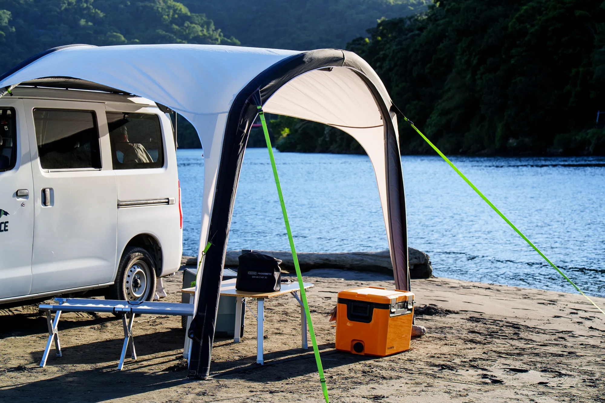 DOMETIC SUNSHINE AIR PRO VW 充氣車邊帳-小型