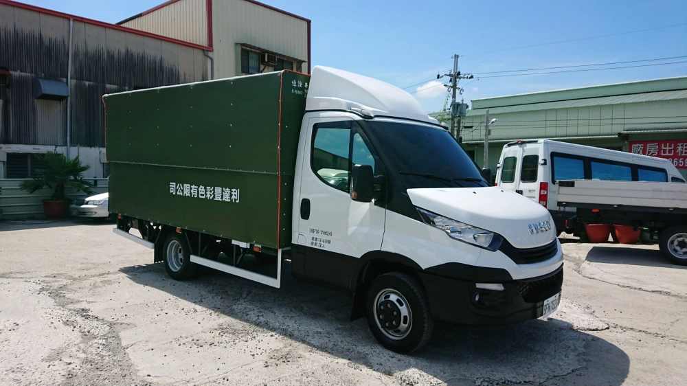 蓬式貨車-紙器運輸物流車