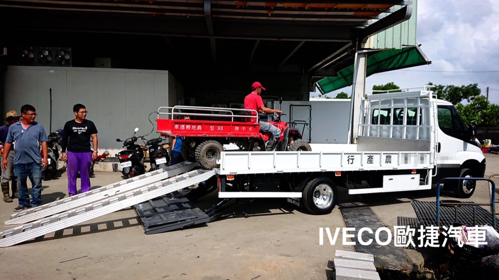 框式貨車-農業機械運輸車