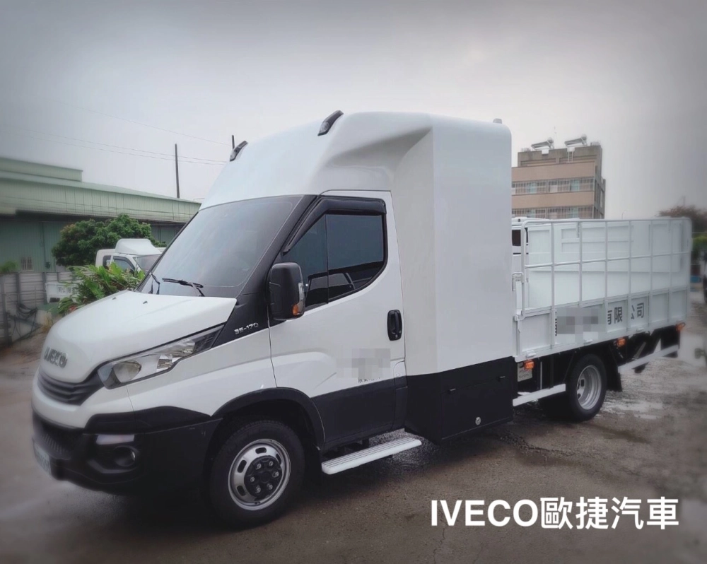 精密儀器-雙廂貨車