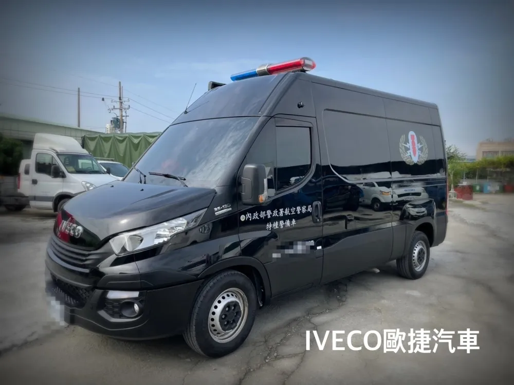 航警局防爆指揮車後艙車體改裝